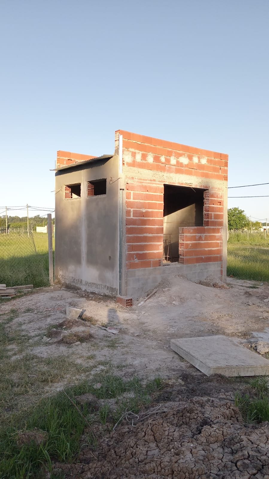Construcción en Barrio Parque Sicardi – Villa Garibaldi
